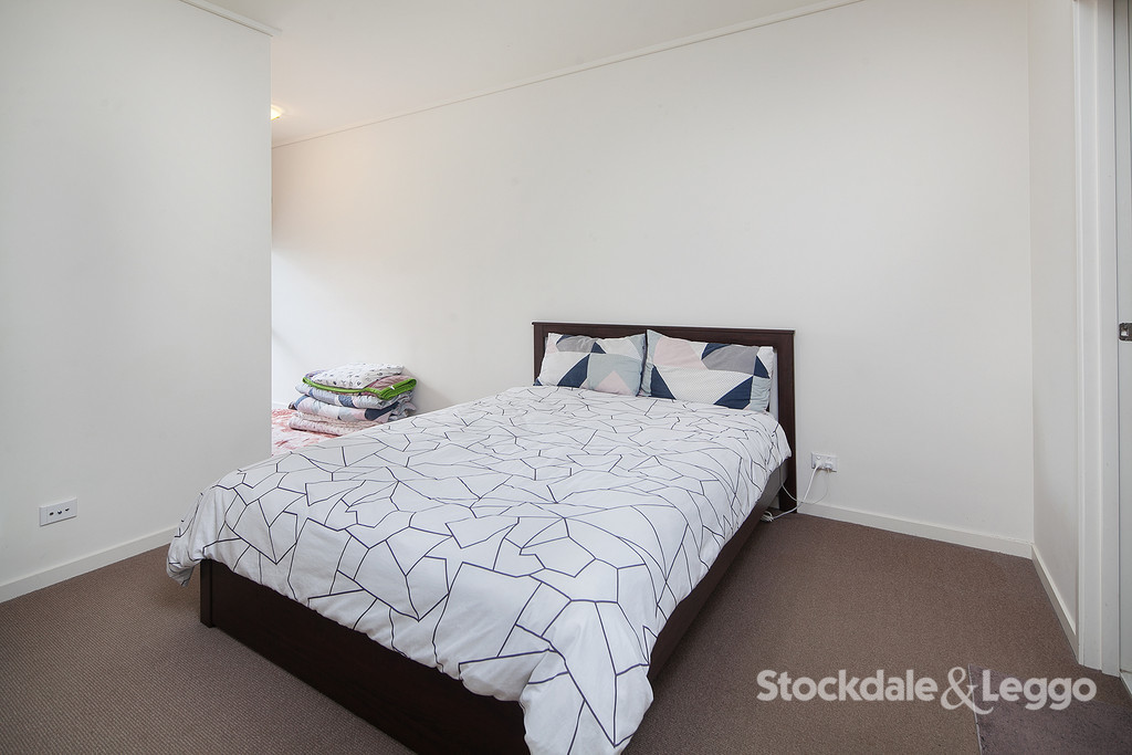 16/280 Blackburn Road, Glen Waverley VIC, Glen Waverley - Thumbnail 2