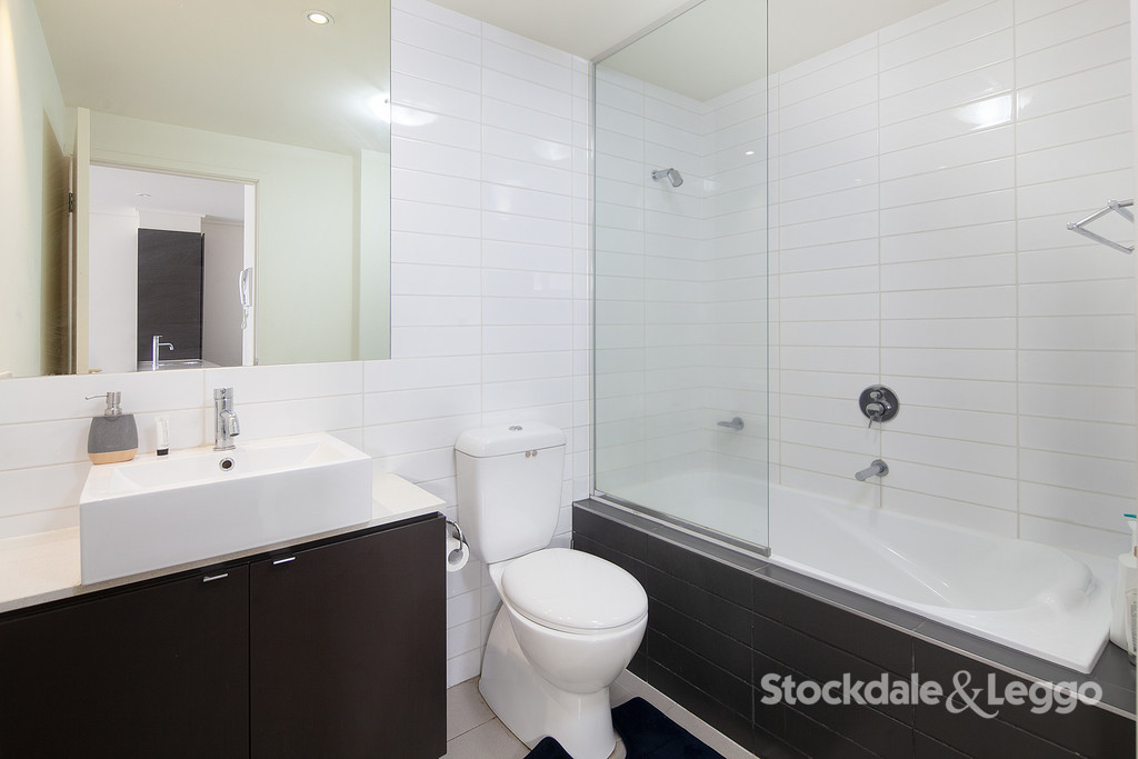 16/280 Blackburn Road, Glen Waverley VIC, Glen Waverley - Thumbnail 4