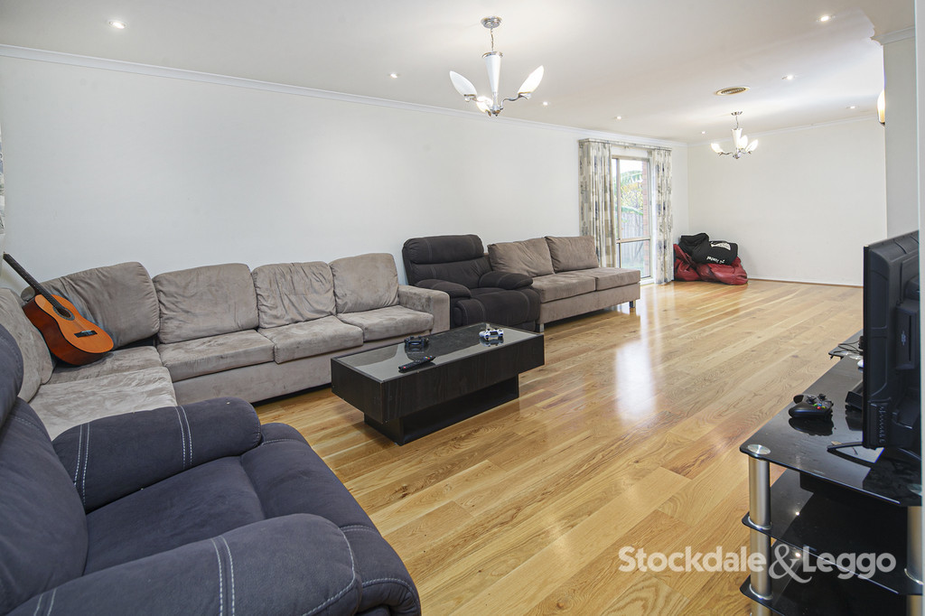 93 Hennessy Way, Dandenong North VIC, Dandenong North - Thumbnail 2