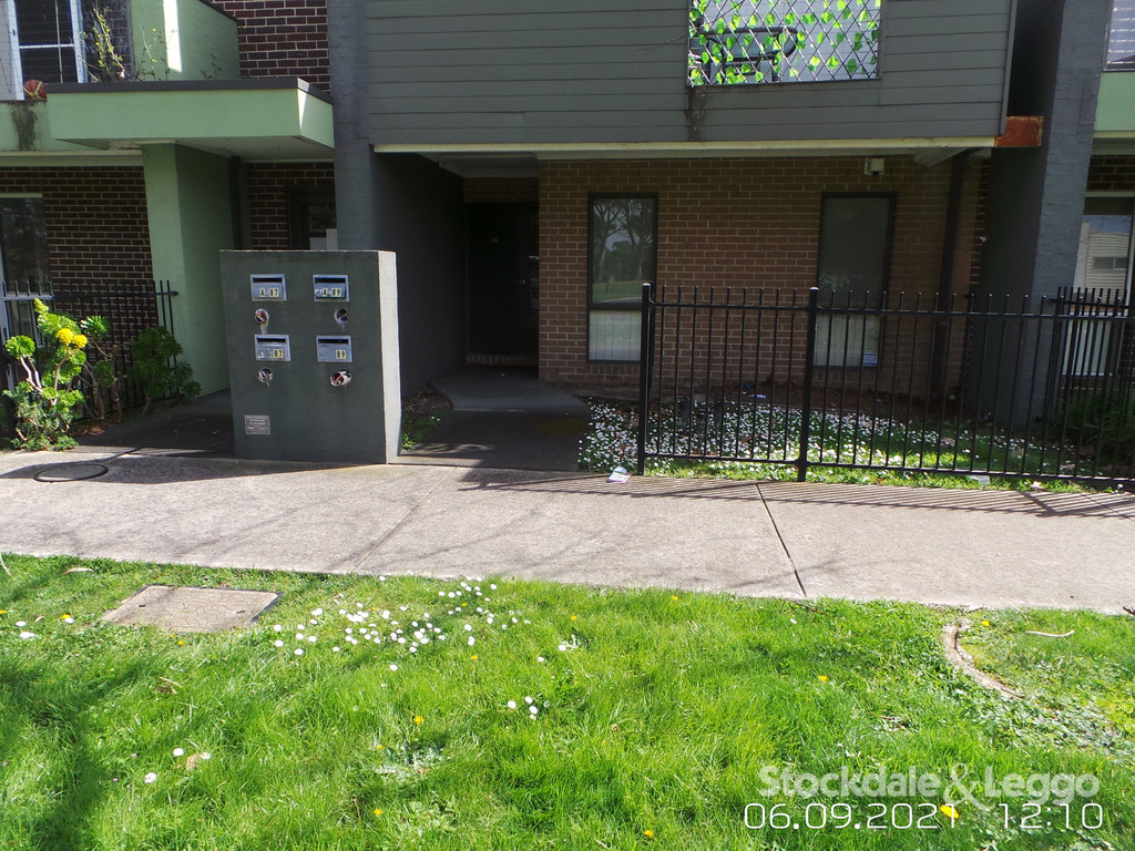 3/89 Keneally Street, Dandenong VIC, Dandenong - Thumbnail 4