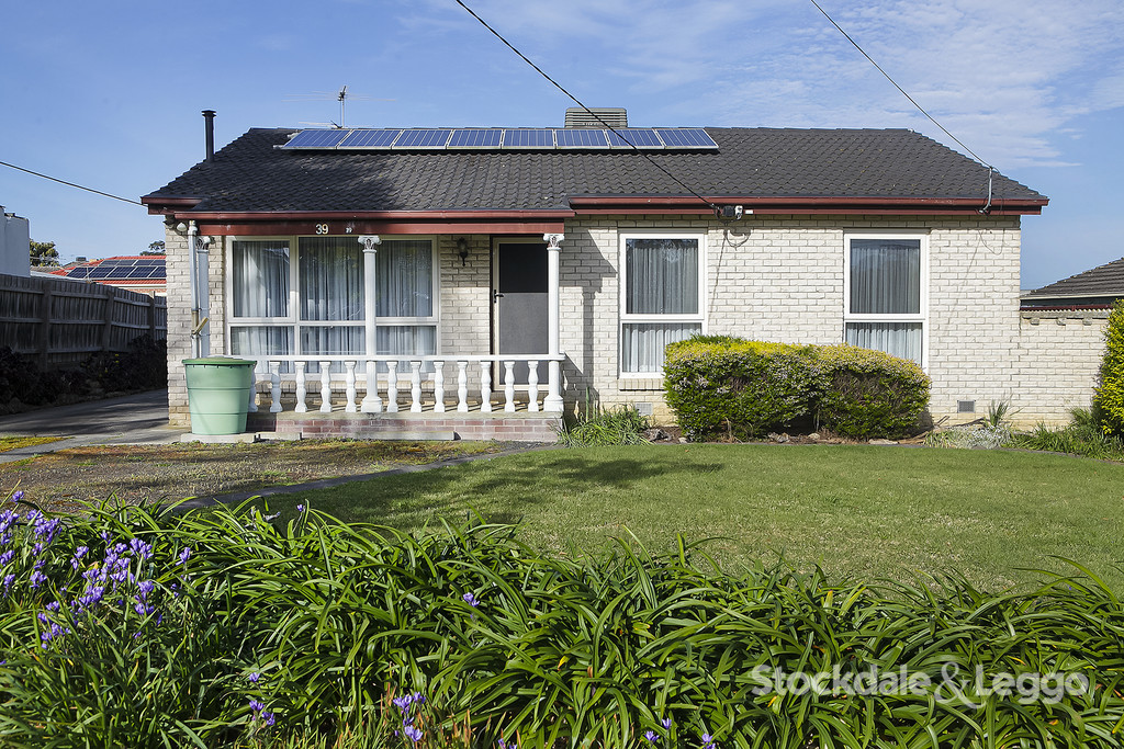 39 Louis Street, Doveton VIC, Doveton - Image 1