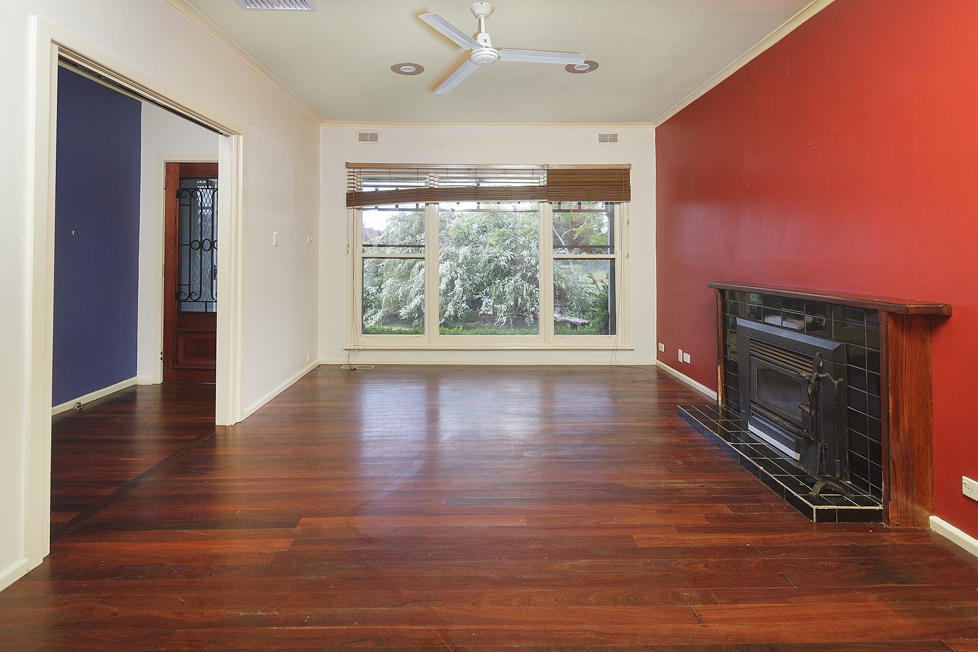 4 Smith Road, Springvale South VIC, Springvale South - Thumbnail 2