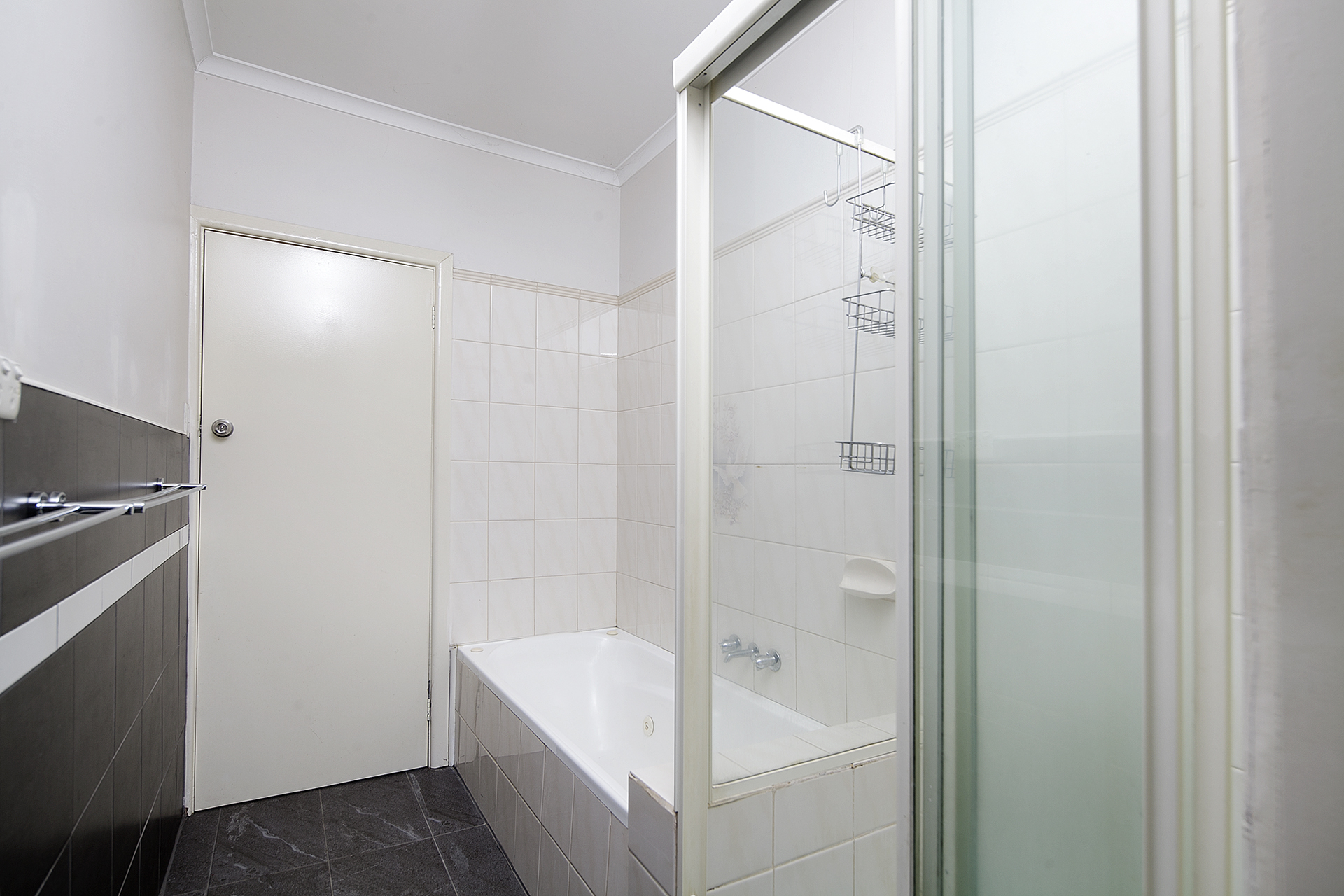 4 Smith Road, Springvale South VIC, Springvale South - Thumbnail 6