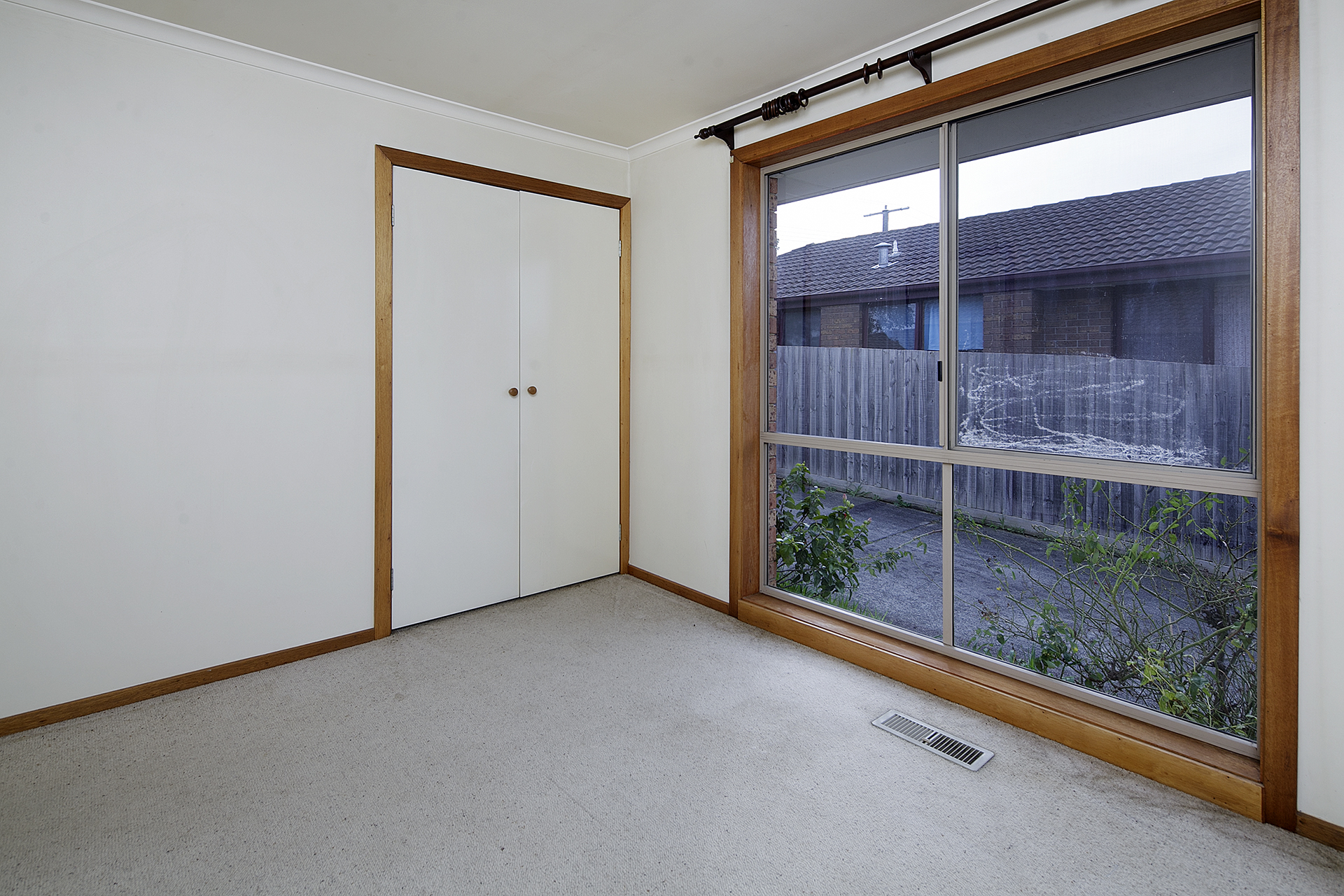 1/104 Ross Street, Dandenong VIC, Dandenong - Thumbnail 4