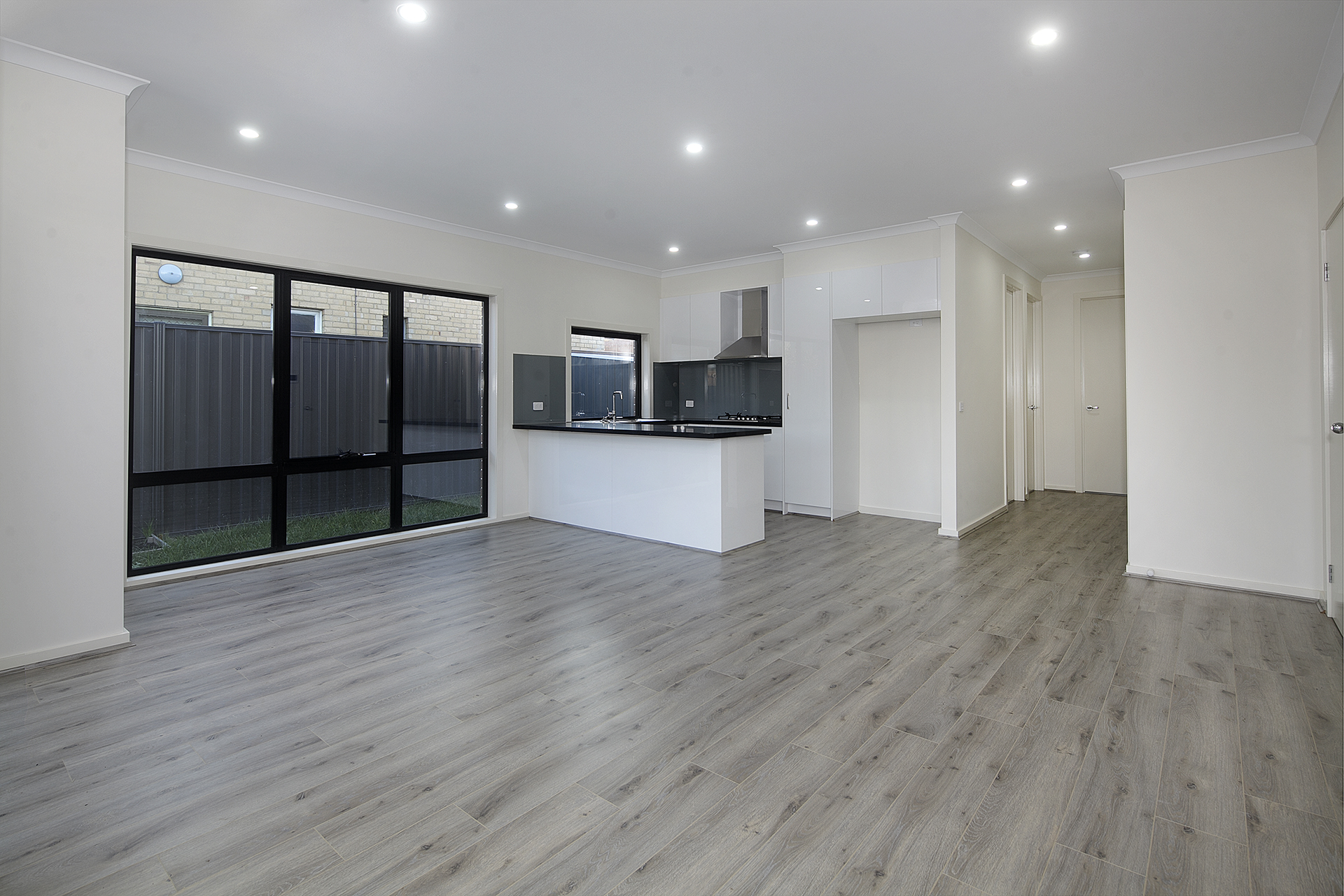 4/21 Wilma Avenue, Dandenong VIC, Dandenong - Thumbnail 2