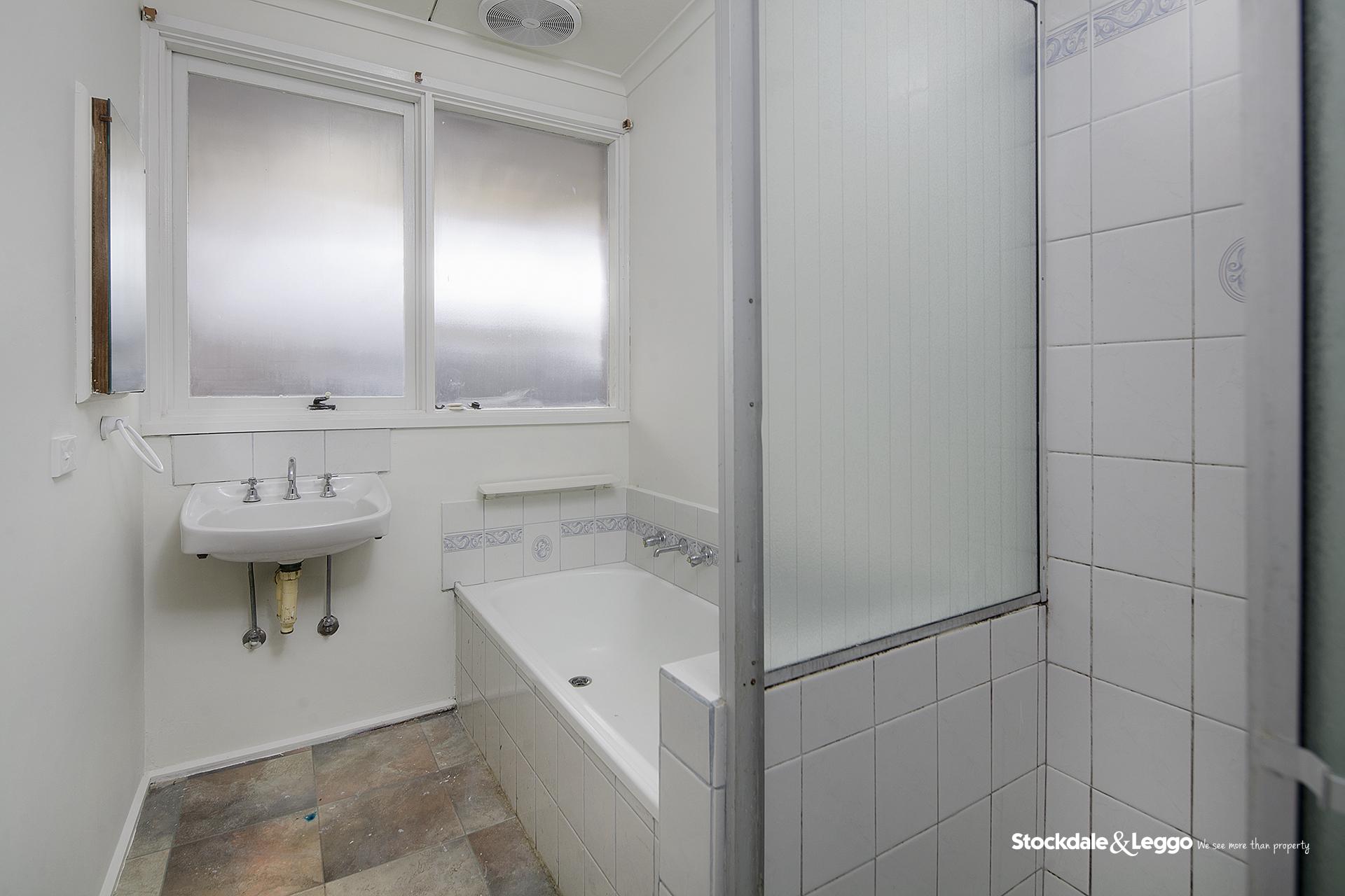 1 Barlow Street, Keysborough VIC, Keysborough - Thumbnail 4