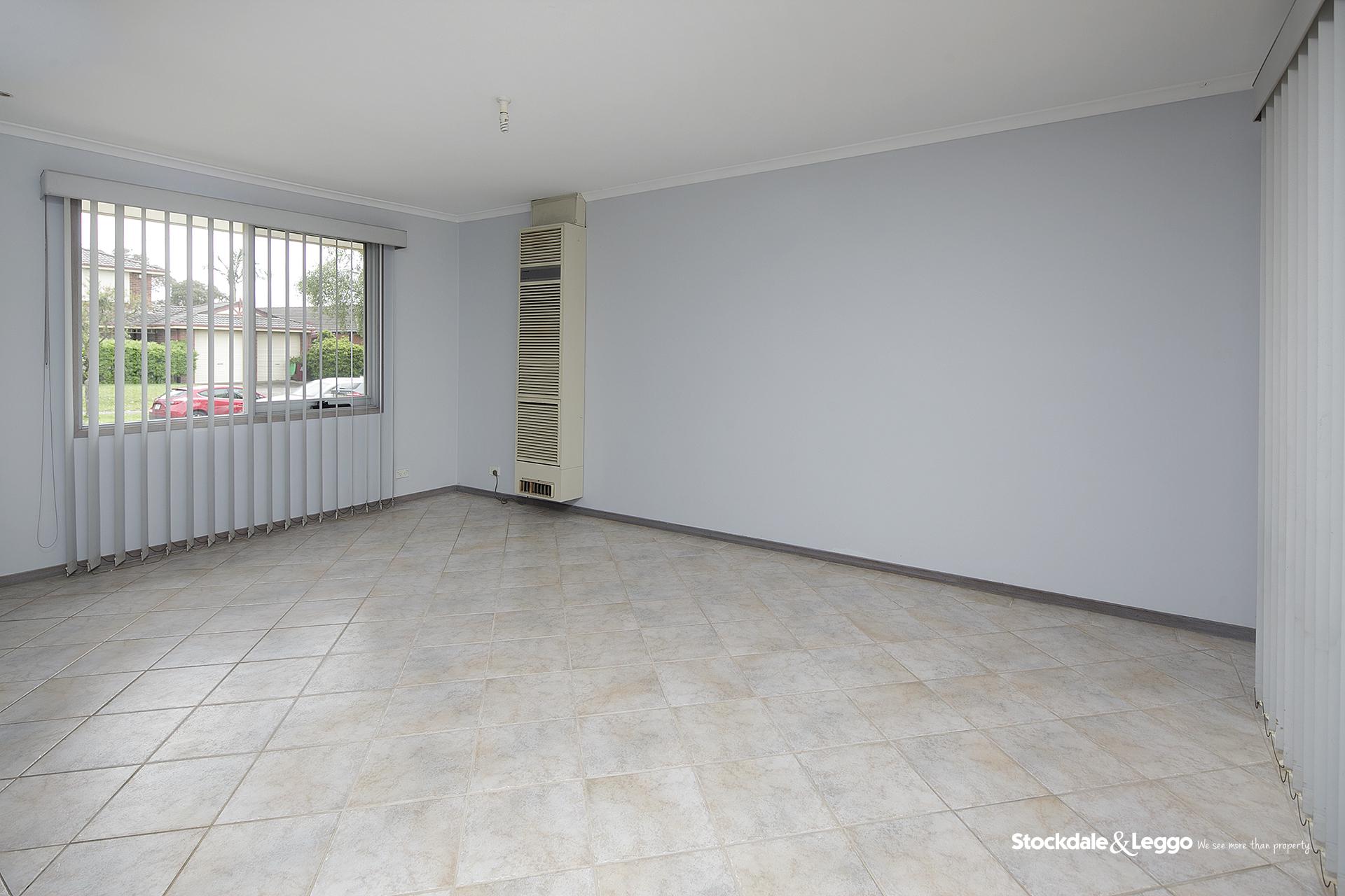 47 Leopold Crescent, Hampton Park VIC, Hampton Park - Thumbnail 3