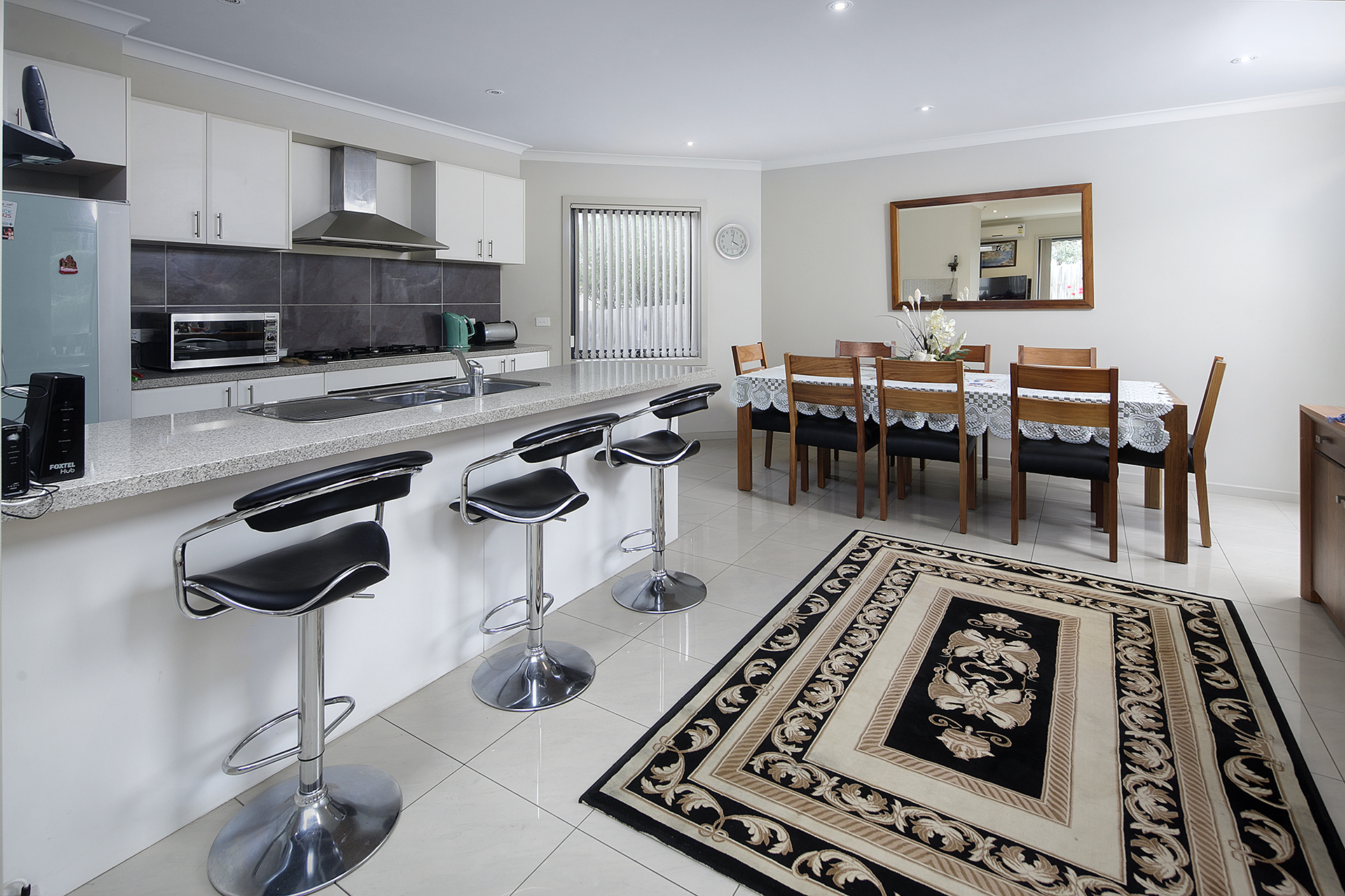 1/231 Outlook Drive, Dandenong North VIC, Dandenong North - Thumbnail 2