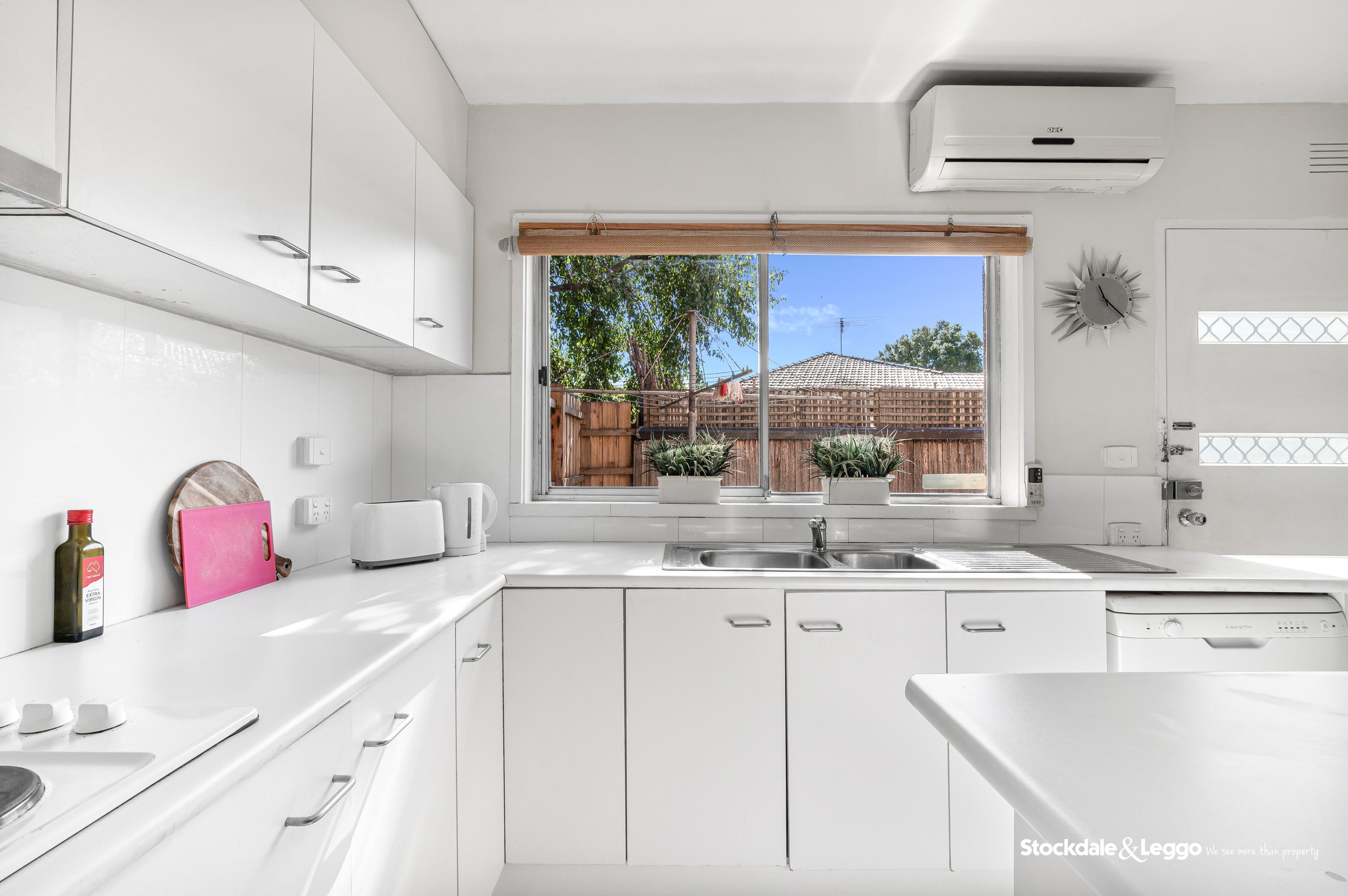 2/16 Stud Road, Dandenong VIC, Dandenong - Thumbnail 7