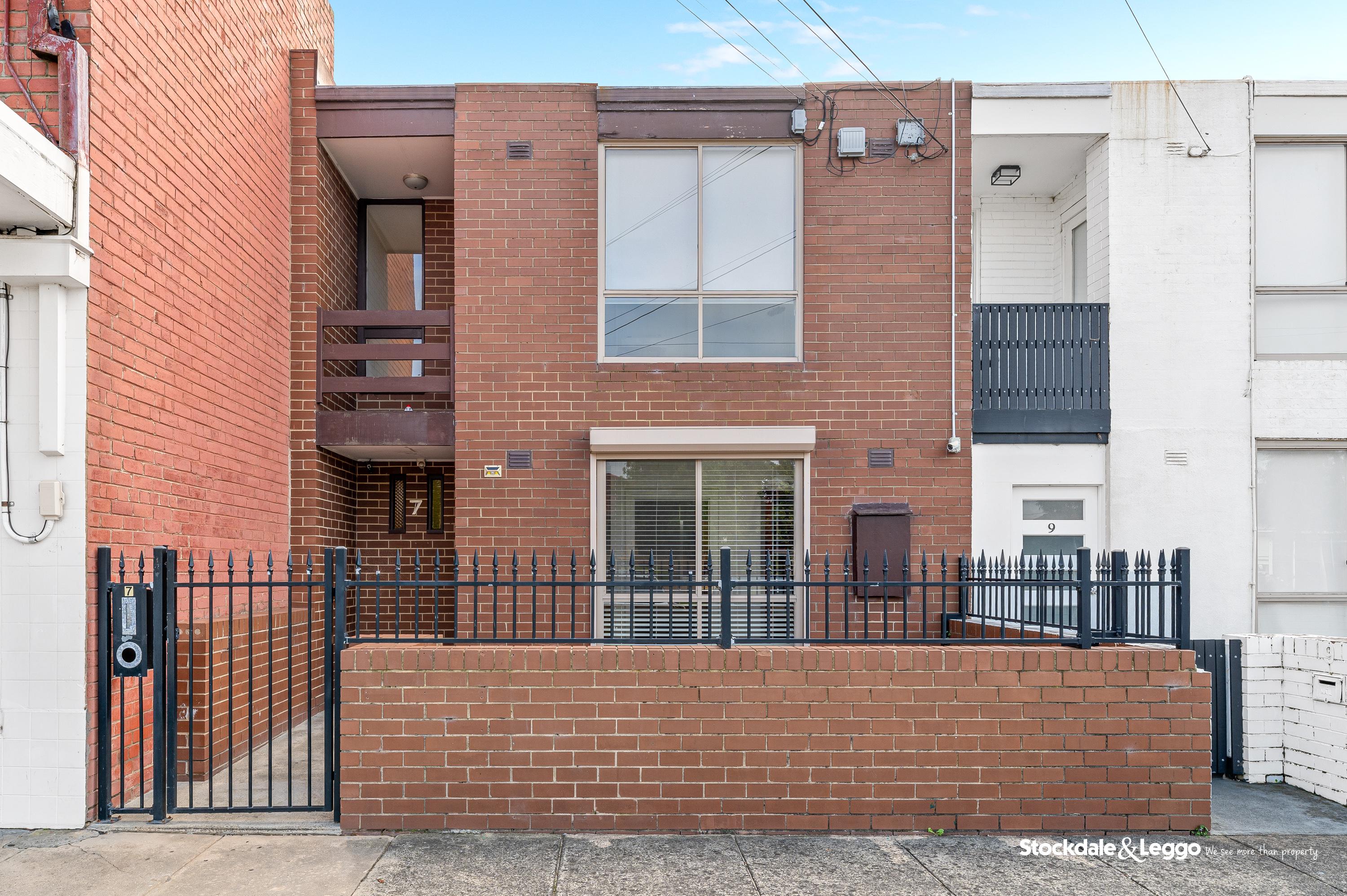 7 Avondale Street, Springvale VIC, Springvale - Image 1