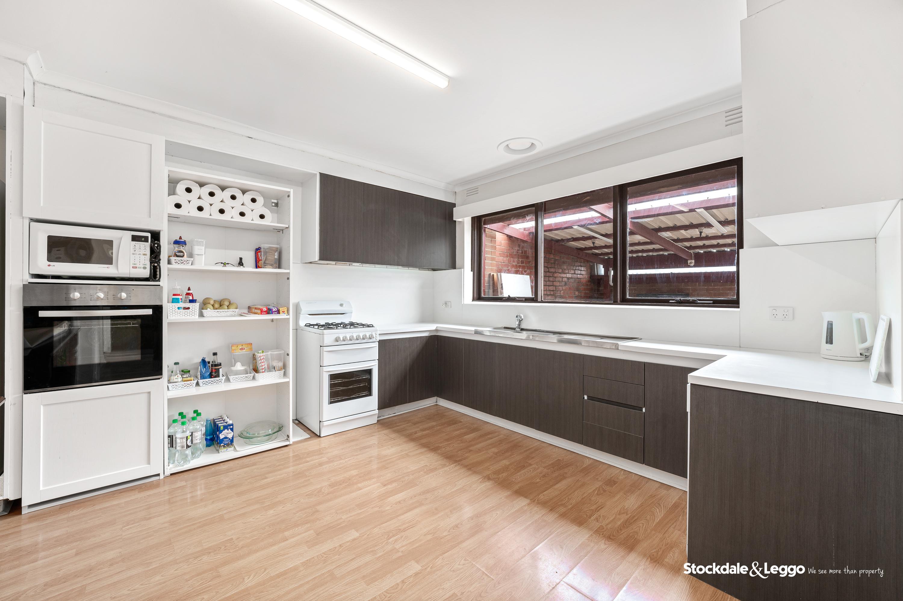 7 Avondale Street, Springvale VIC, Springvale - Thumbnail 4