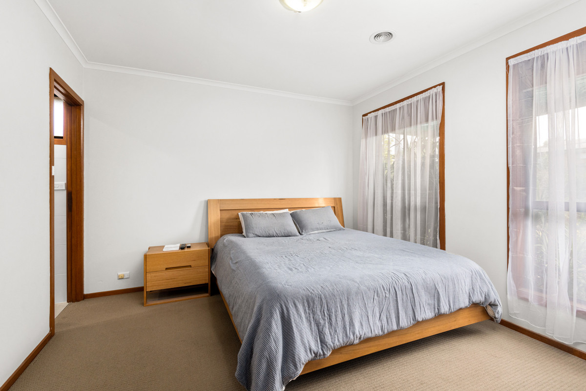 14 Newell Street, Lara VIC 3212, Lara - Thumbnail 5