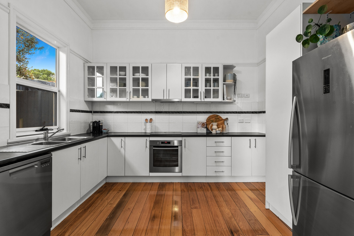 66 Warrandyte Road, Ringwood VIC 3134, Ringwood - Thumbnail 3