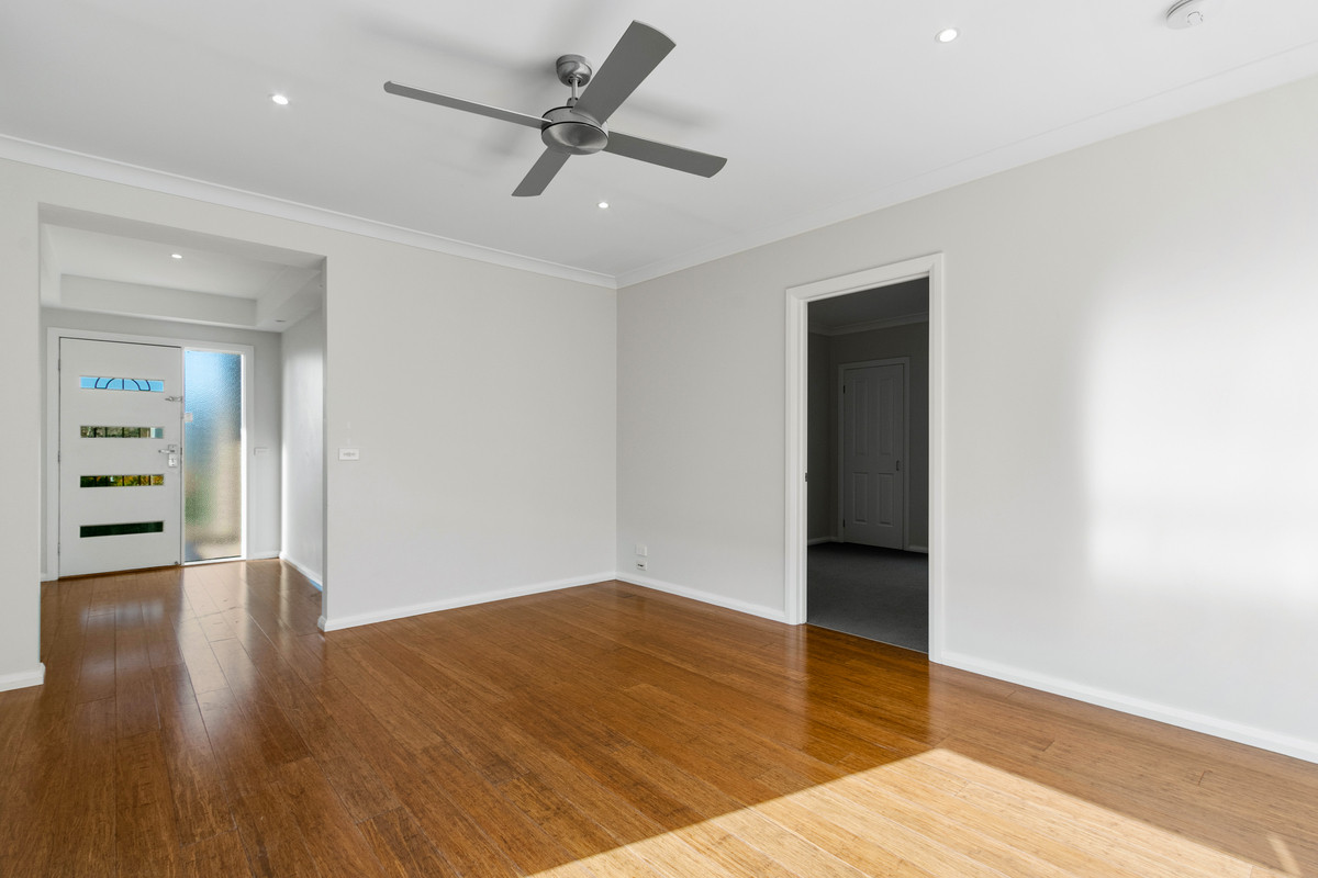 24 Roscommon Drive, TRARALGON VIC 3844, Traralgon - Thumbnail 2