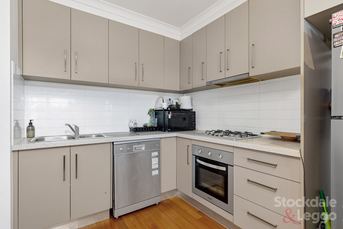 2 / 170 Glenroy Road, Glenroy VIC 3046, Glenroy - Thumbnail 4