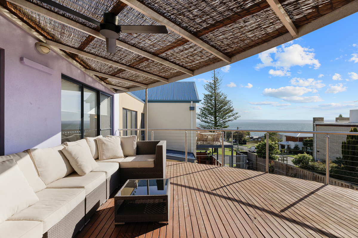 2 / 7 Walpole Street, Cowes VIC 3922, Cowes - Thumbnail 3