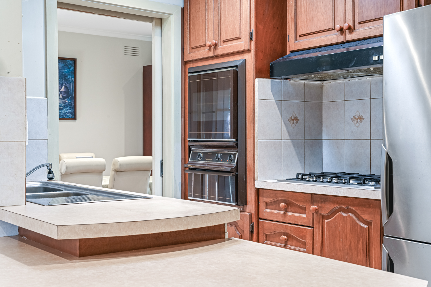 18 Mildura Crescent, Endeavour Hills VIC, Endeavour Hills - Thumbnail 4