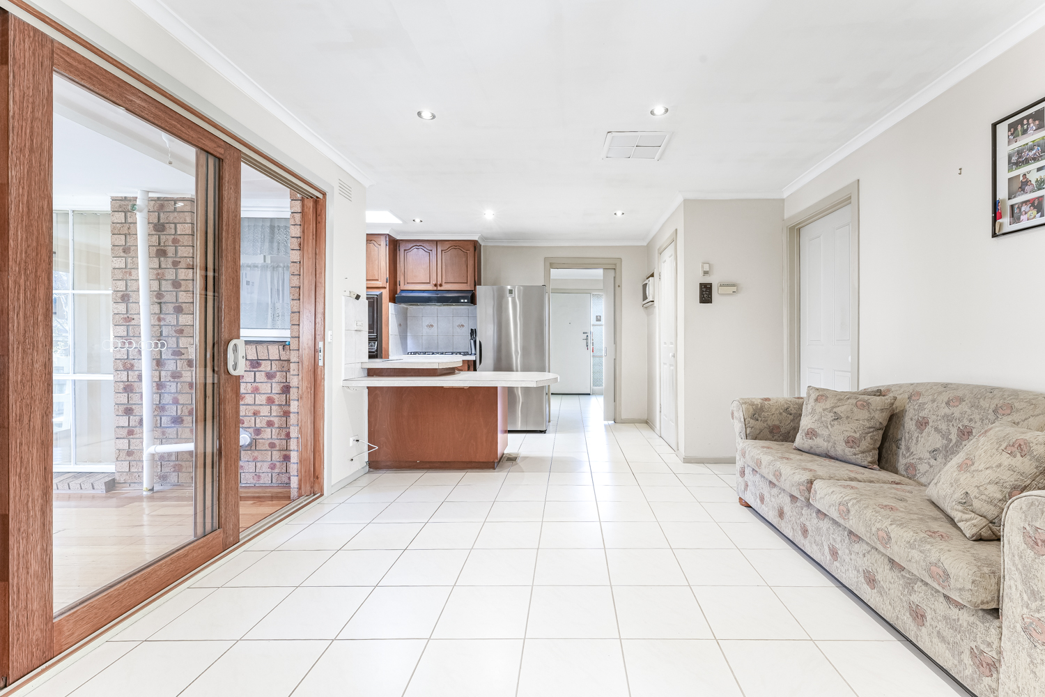 18 Mildura Crescent, Endeavour Hills VIC, Endeavour Hills - Thumbnail 6