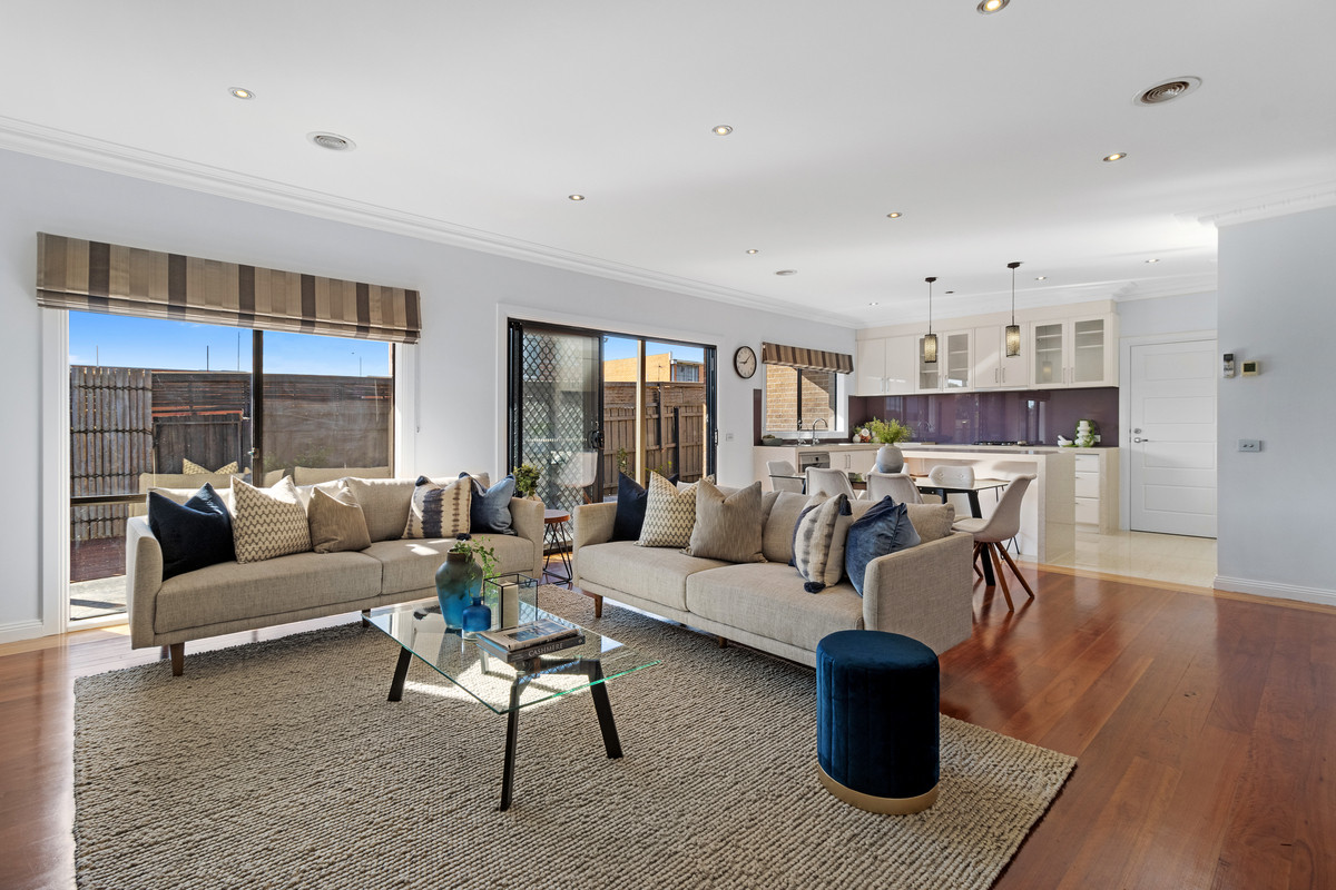 2 / 1 Giselle Avenue, Wantirna South VIC 3152, Wantirna South - Thumbnail 2