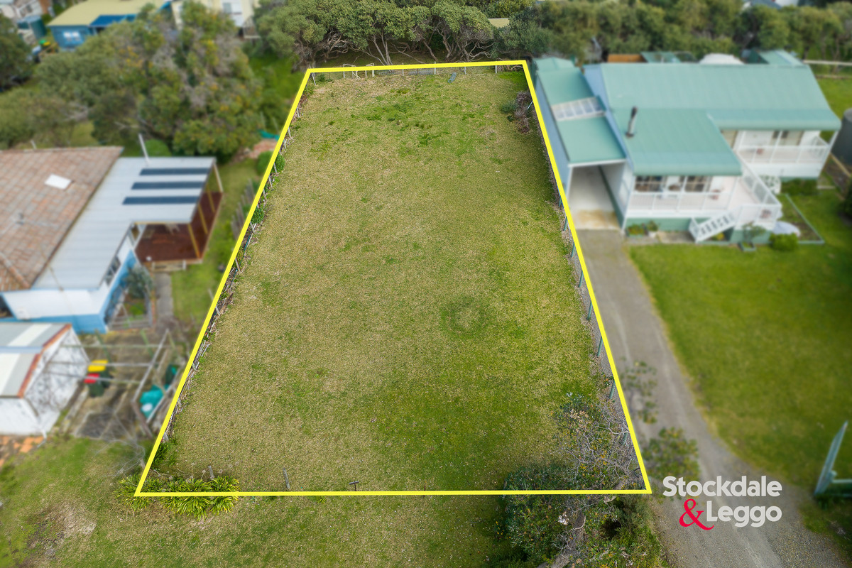 23 McIndoe Avenue, Venus Bay VIC 3956, Venus Bay - Thumbnail 3