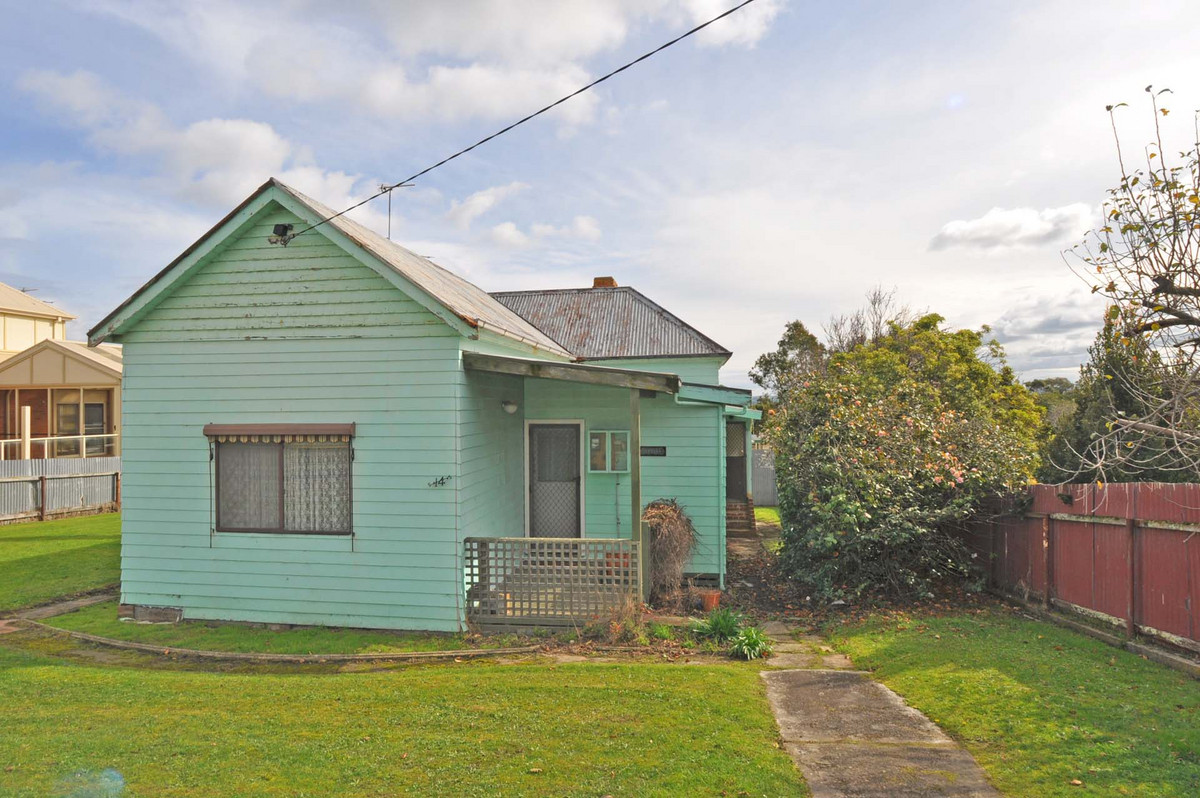 14 Hagelthorn Street, Wonthaggi VIC 3995, Wonthaggi - Thumbnail 2