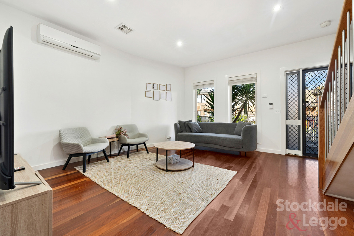 44 Pengana Avenue, Glenroy VIC 3046, Glenroy - Thumbnail 2