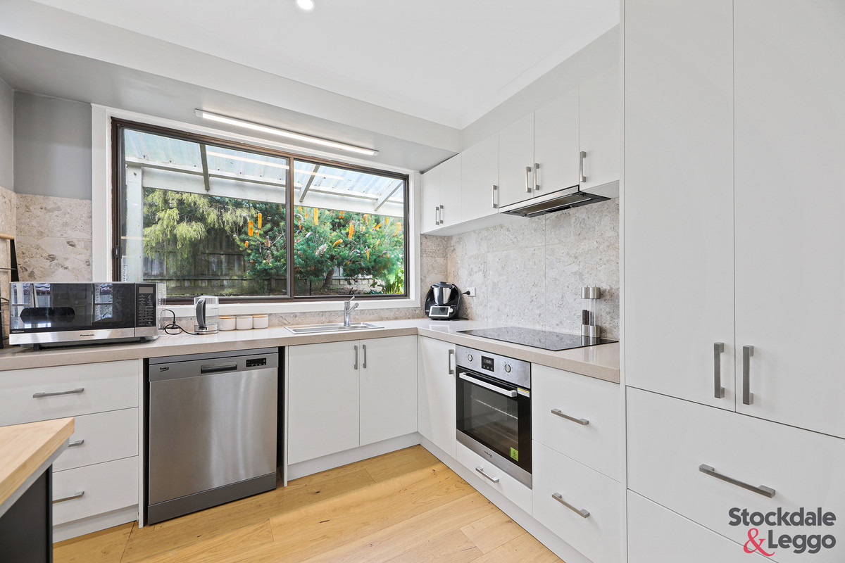 6 Eveline Court, MIRBOO NORTH VIC 3871, Mirboo North - Thumbnail 7