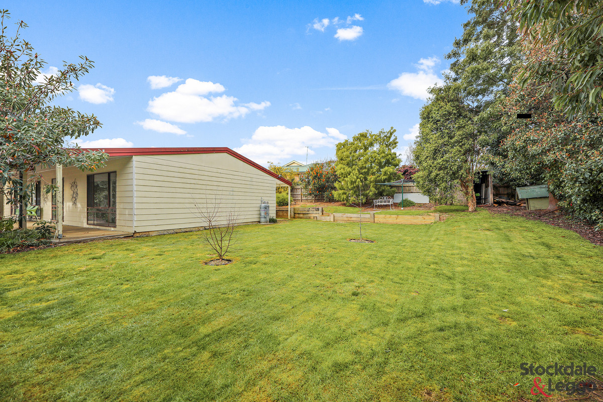 6 Eveline Court, MIRBOO NORTH VIC 3871, Mirboo North - Thumbnail 2