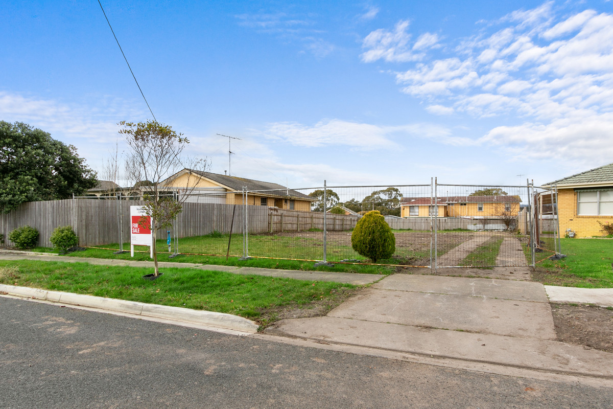 20 Fraser Crescent, Churchill VIC 3842, Churchill - Thumbnail 2