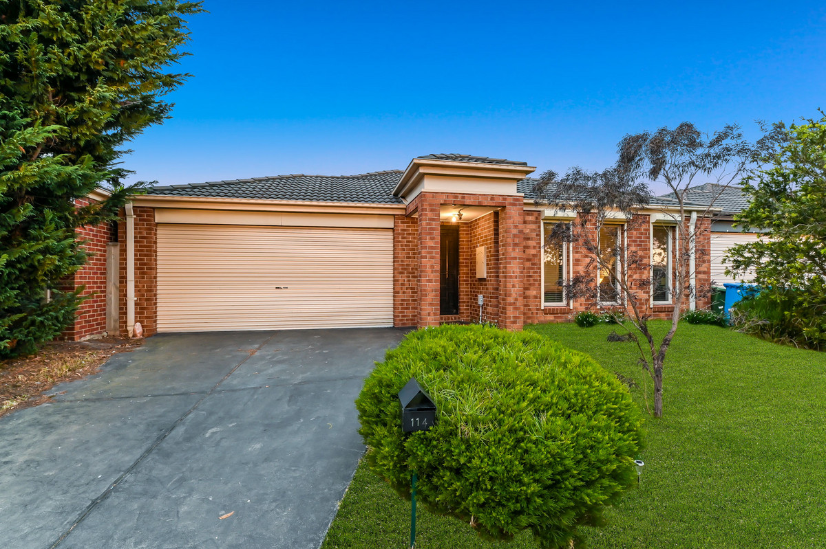 114 William Thwaites Boulevard, Cranbourne North VIC 3977, Cranbourne North - Thumbnail 2