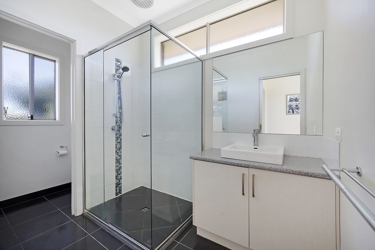 21 Cleveland Street, WARRNAMBOOL VIC 3280, Warrnambool - Thumbnail 8