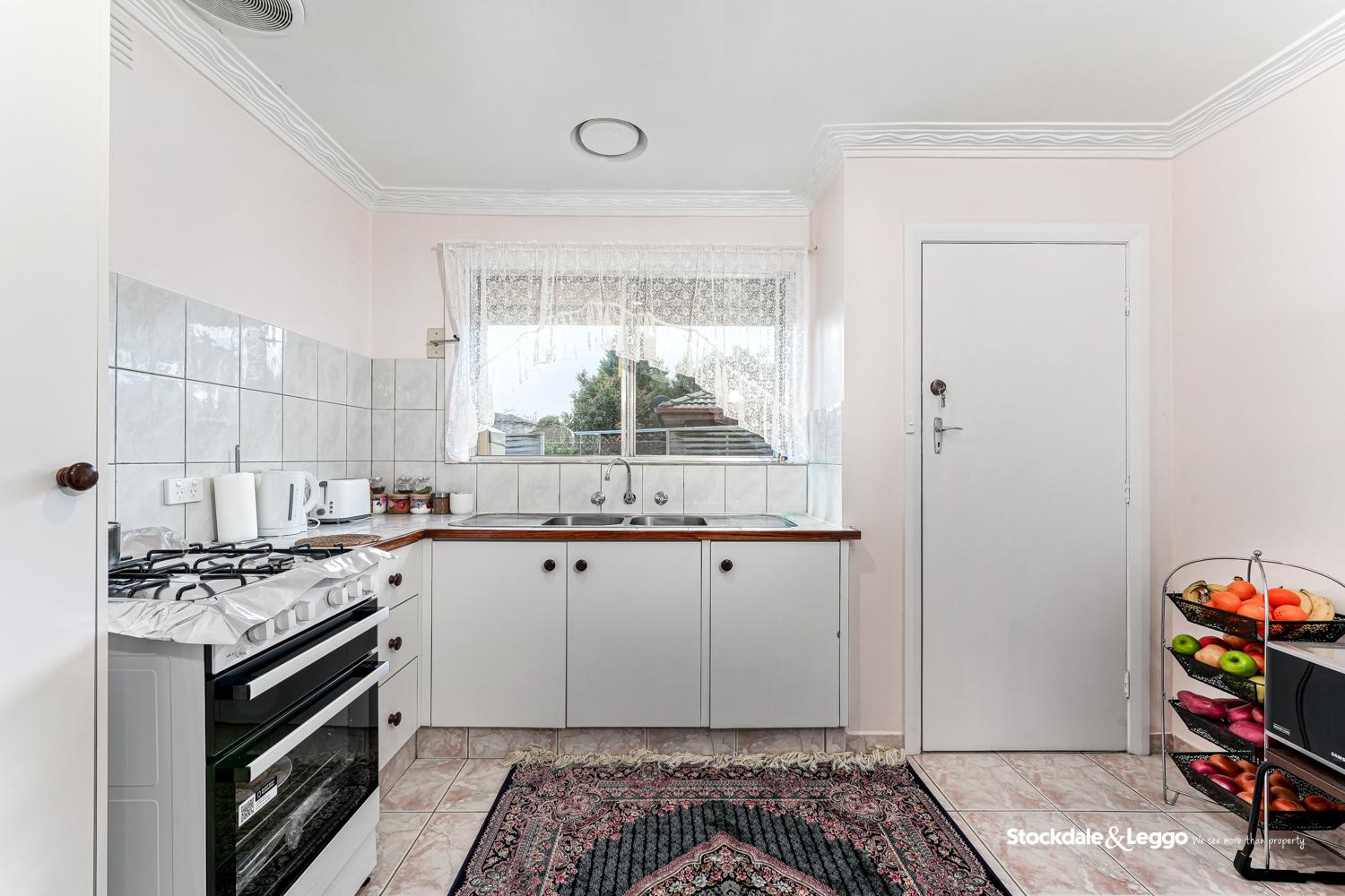 10 Benga Avenue, Dandenong VIC, Dandenong - Thumbnail 8