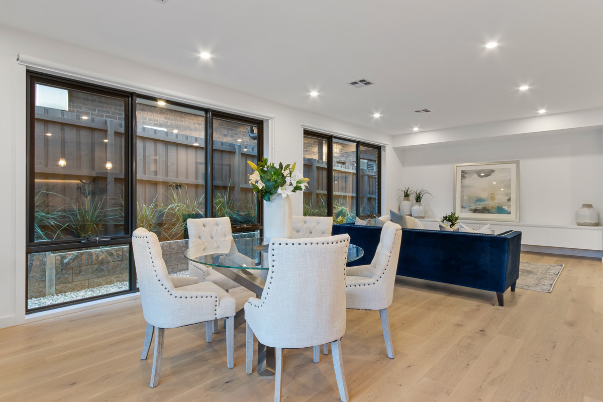 24 Derreck Avenue, Bulleen VIC 3105, Bulleen - Thumbnail 3