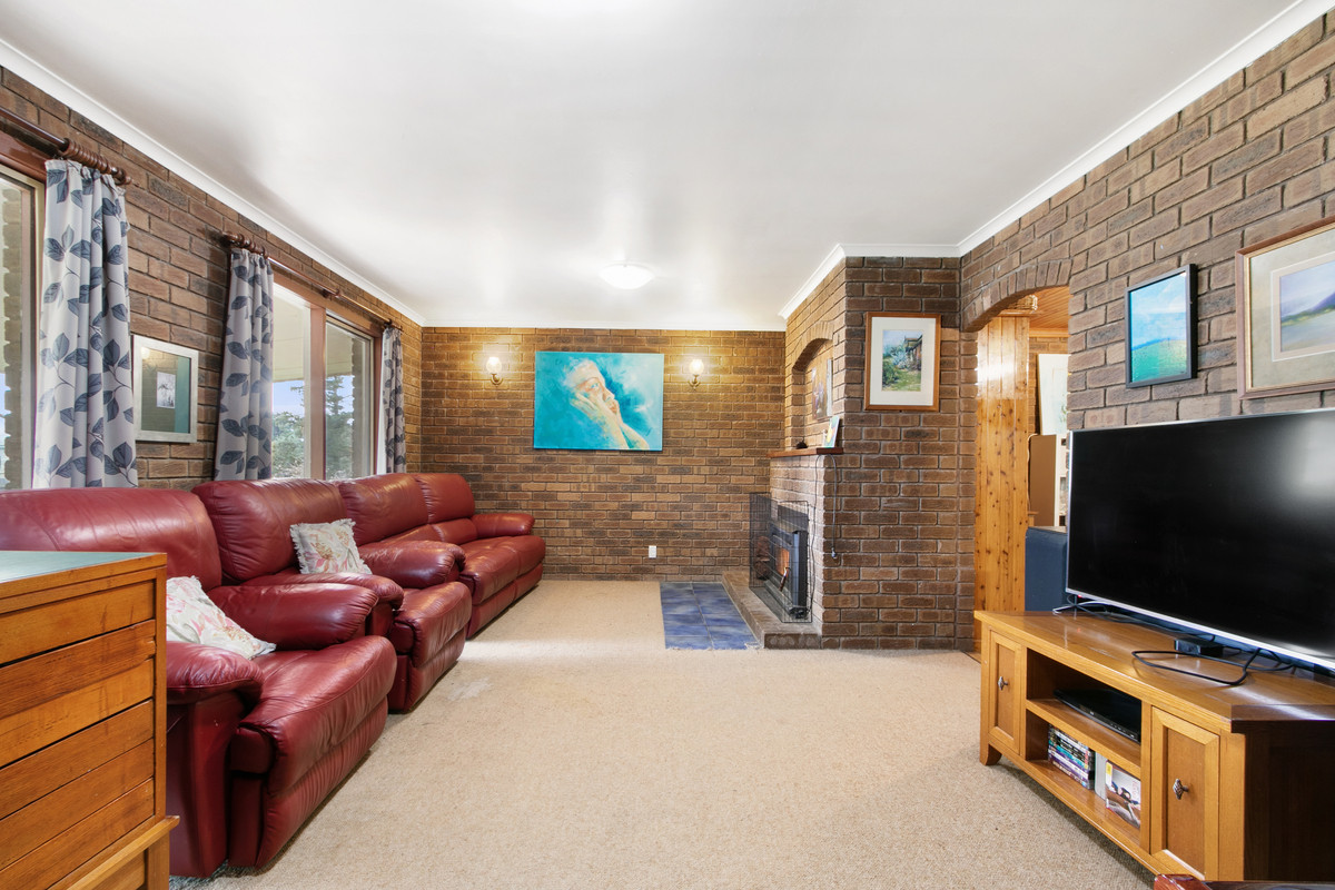 10 Reidys Road, Jeeralang VIC 3840, Jeeralang - Thumbnail 2