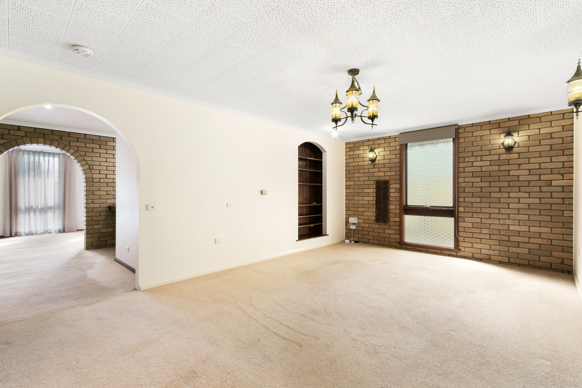 4 Littleton Avenue, Yinnar VIC 3869, Yinnar - Thumbnail 2