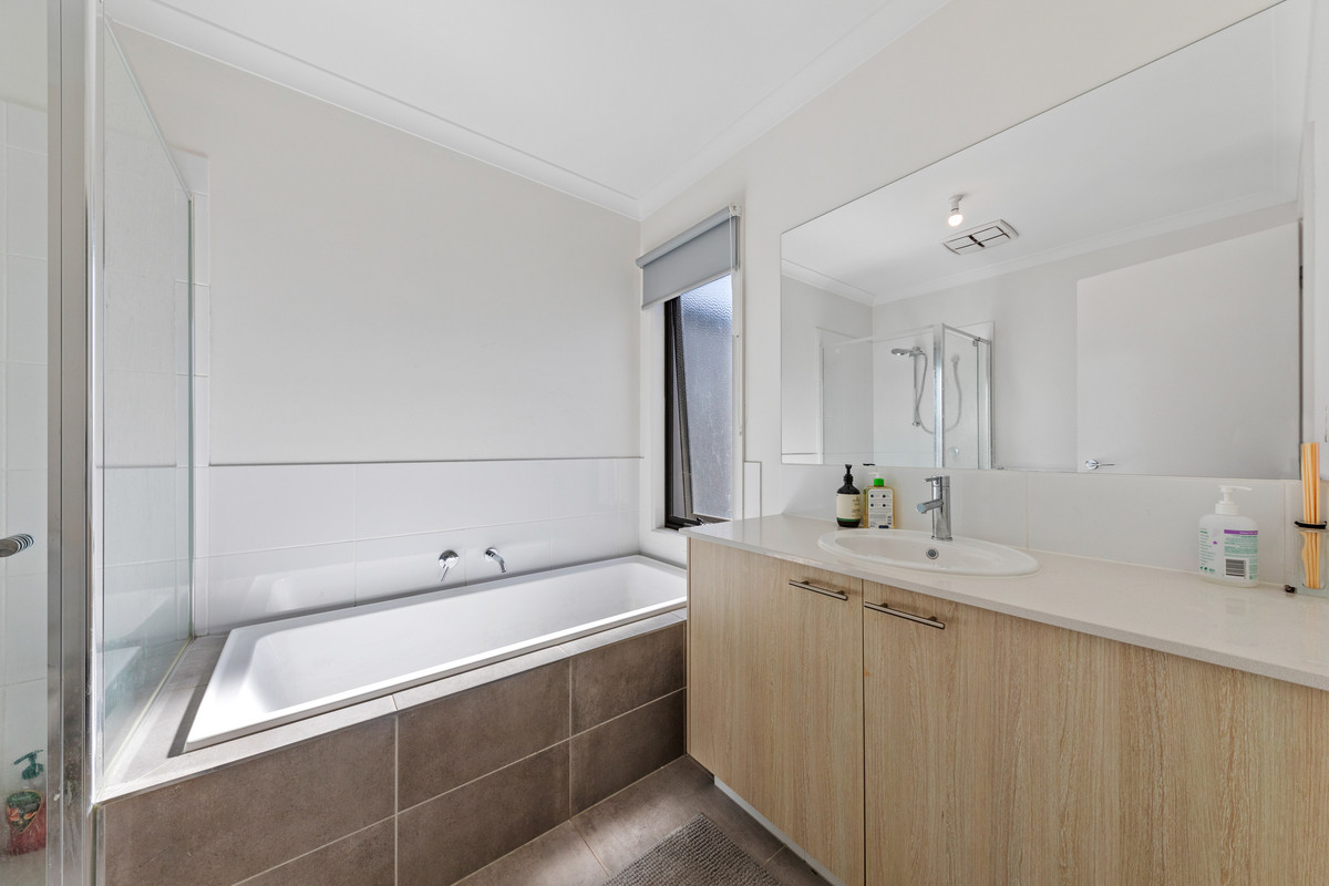 6 Manzanilla Way, Lynbrook VIC 3975, Lynbrook - Thumbnail 7