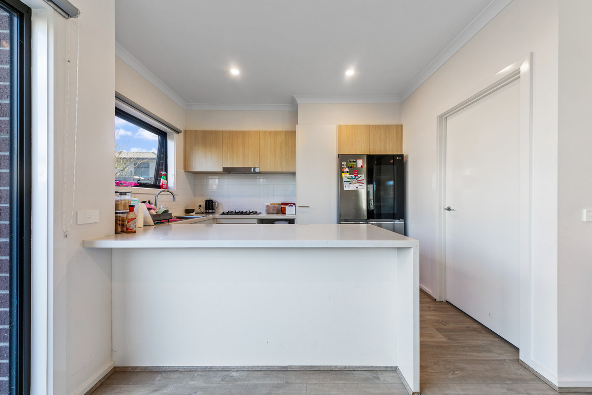 6 Manzanilla Way, Lynbrook VIC 3975, Lynbrook - Thumbnail 4
