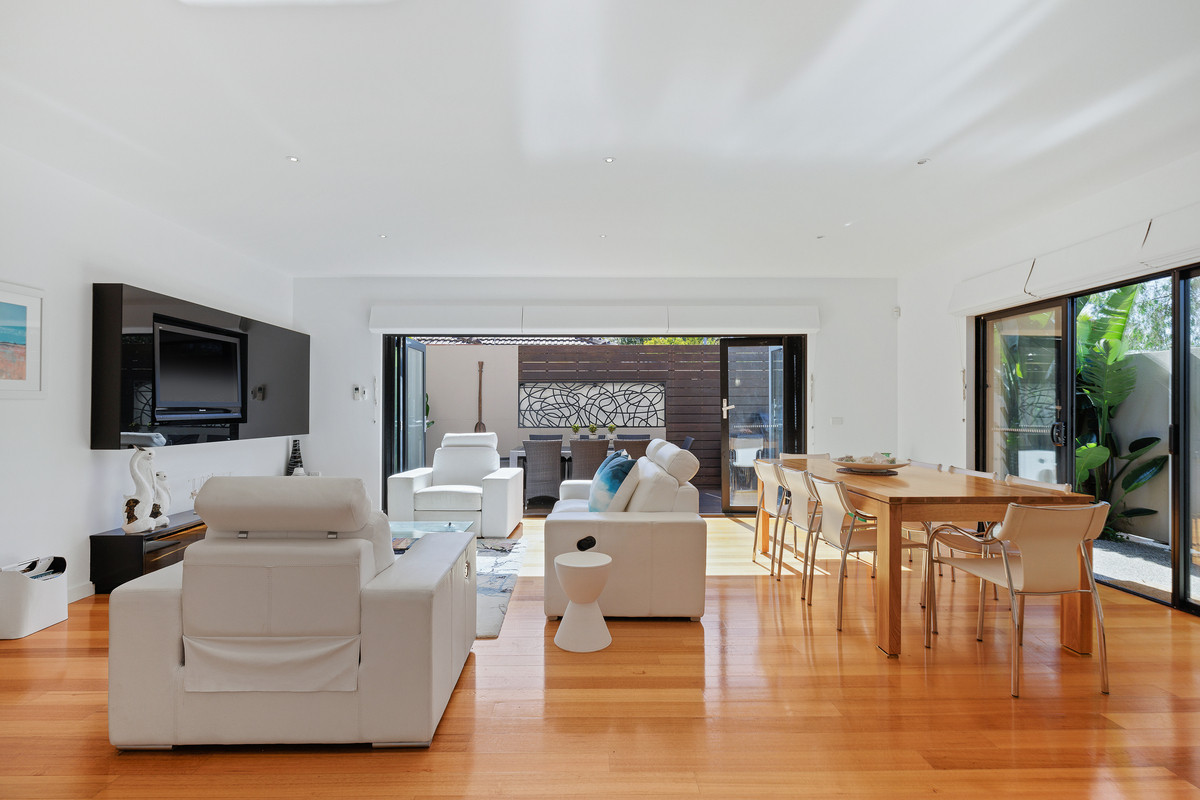 17 Rose Avenue, Cowes VIC 3922, Cowes - Thumbnail 6