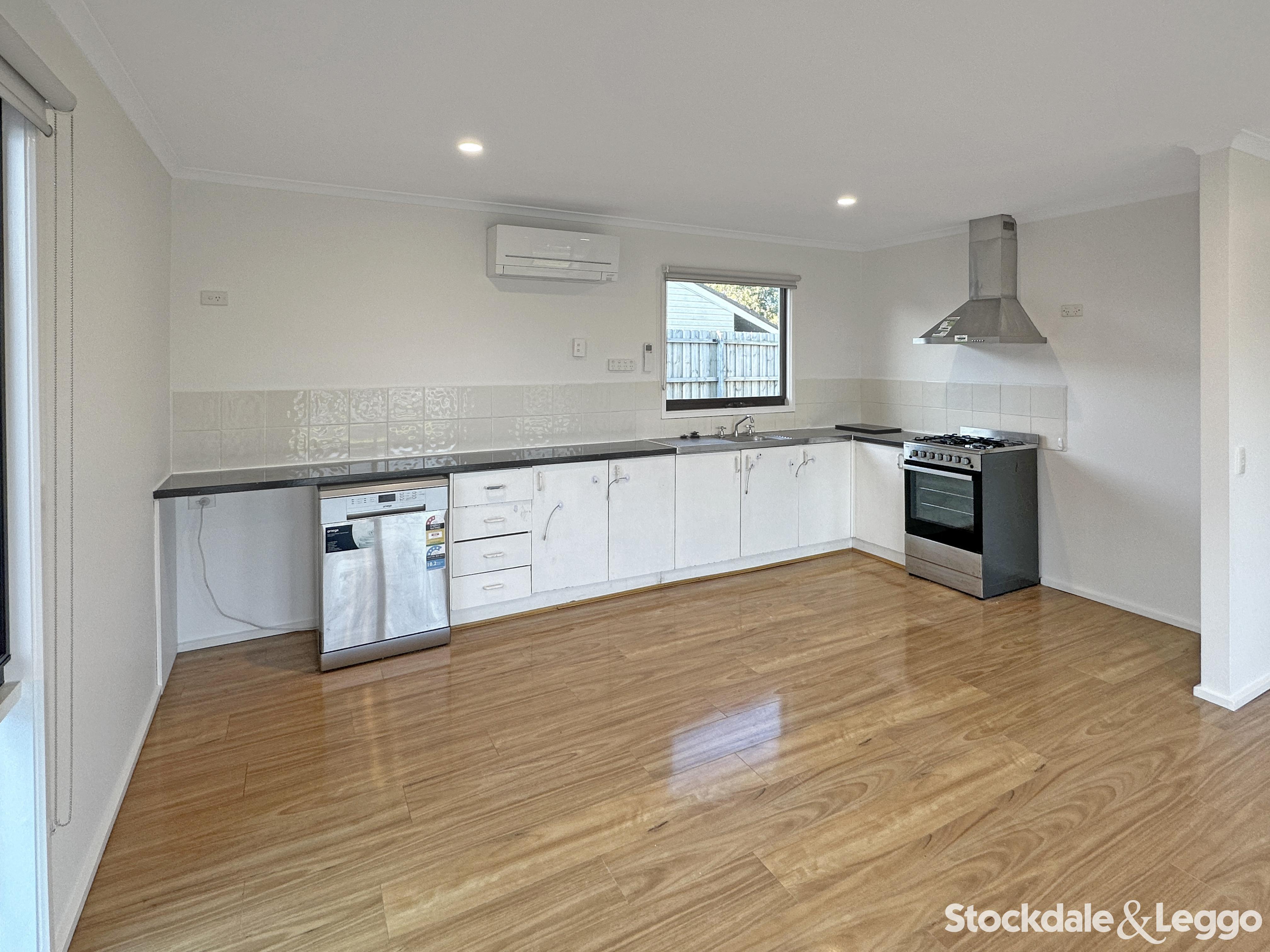 2 Ipswich Place, Craigieburn VIC, Craigieburn - Thumbnail 3