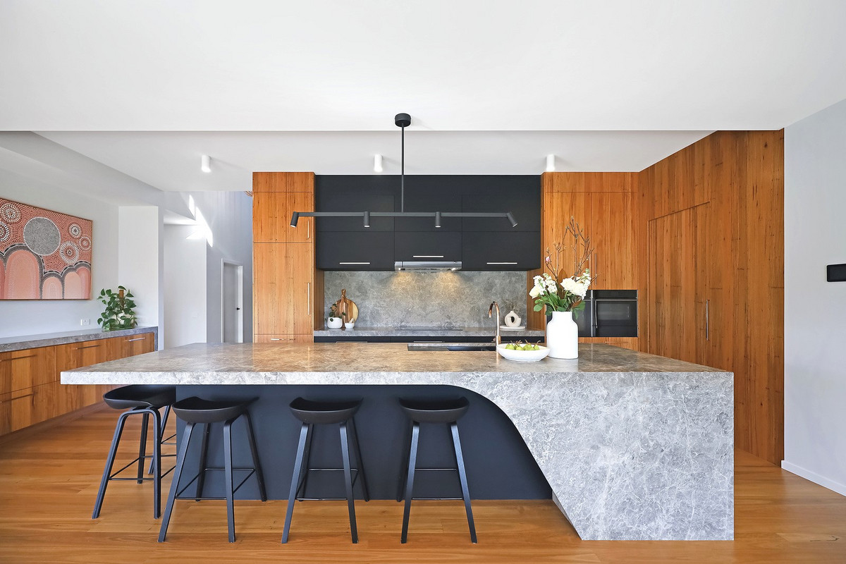 8 Logans Beach Road, WARRNAMBOOL VIC 3280, Warrnambool - Thumbnail 7