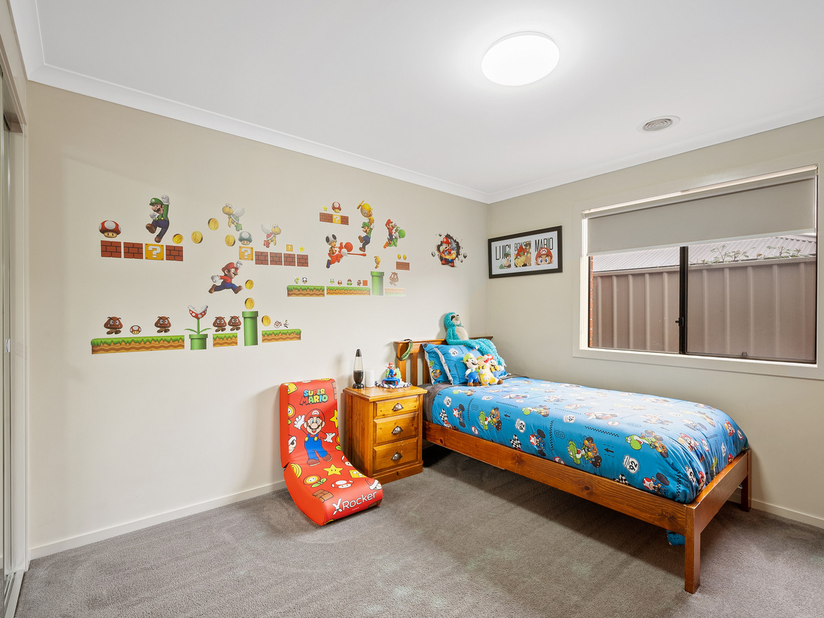11 Bulbine Road, BACCHUS MARSH VIC 3340, Maddingley - Thumbnail 3