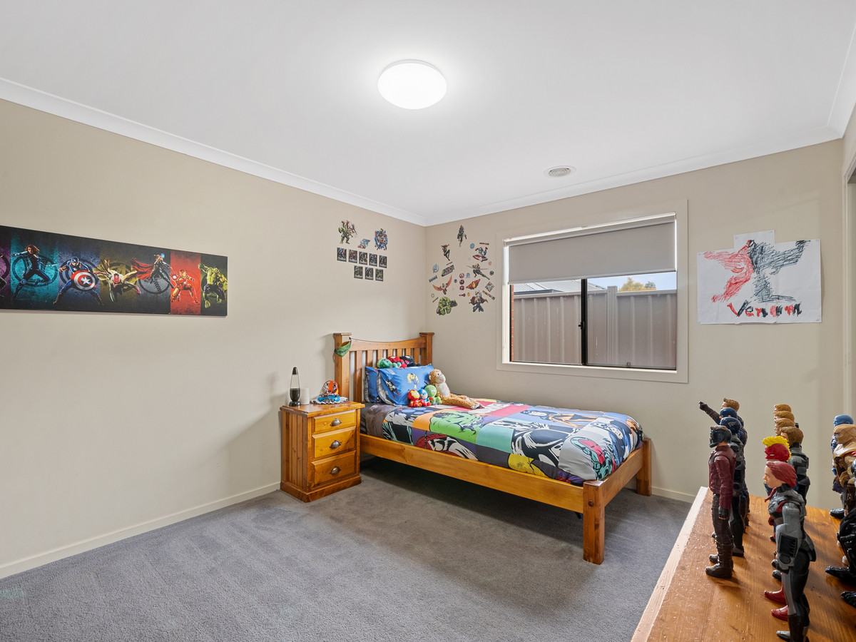 11 Bulbine Road, BACCHUS MARSH VIC 3340, Maddingley - Thumbnail 4