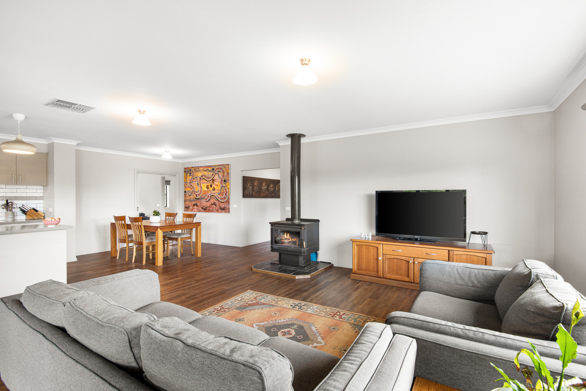 30 Tolson Street, Teesdale VIC 3328, Teesdale - Thumbnail 3