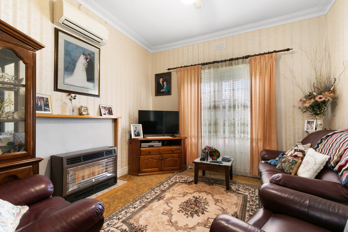 12 James Street, Morwell VIC 3840, Morwell - Thumbnail 2
