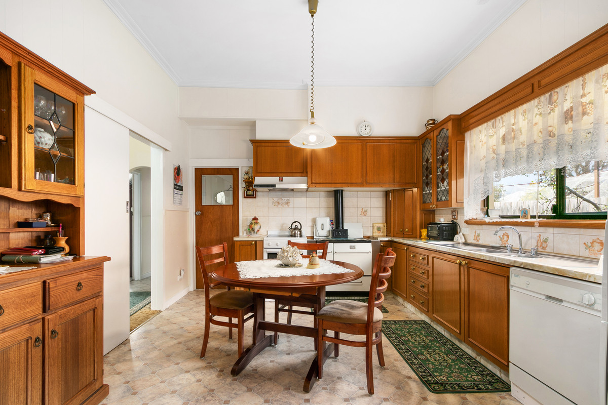 12 James Street, Morwell VIC 3840, Morwell - Thumbnail 4