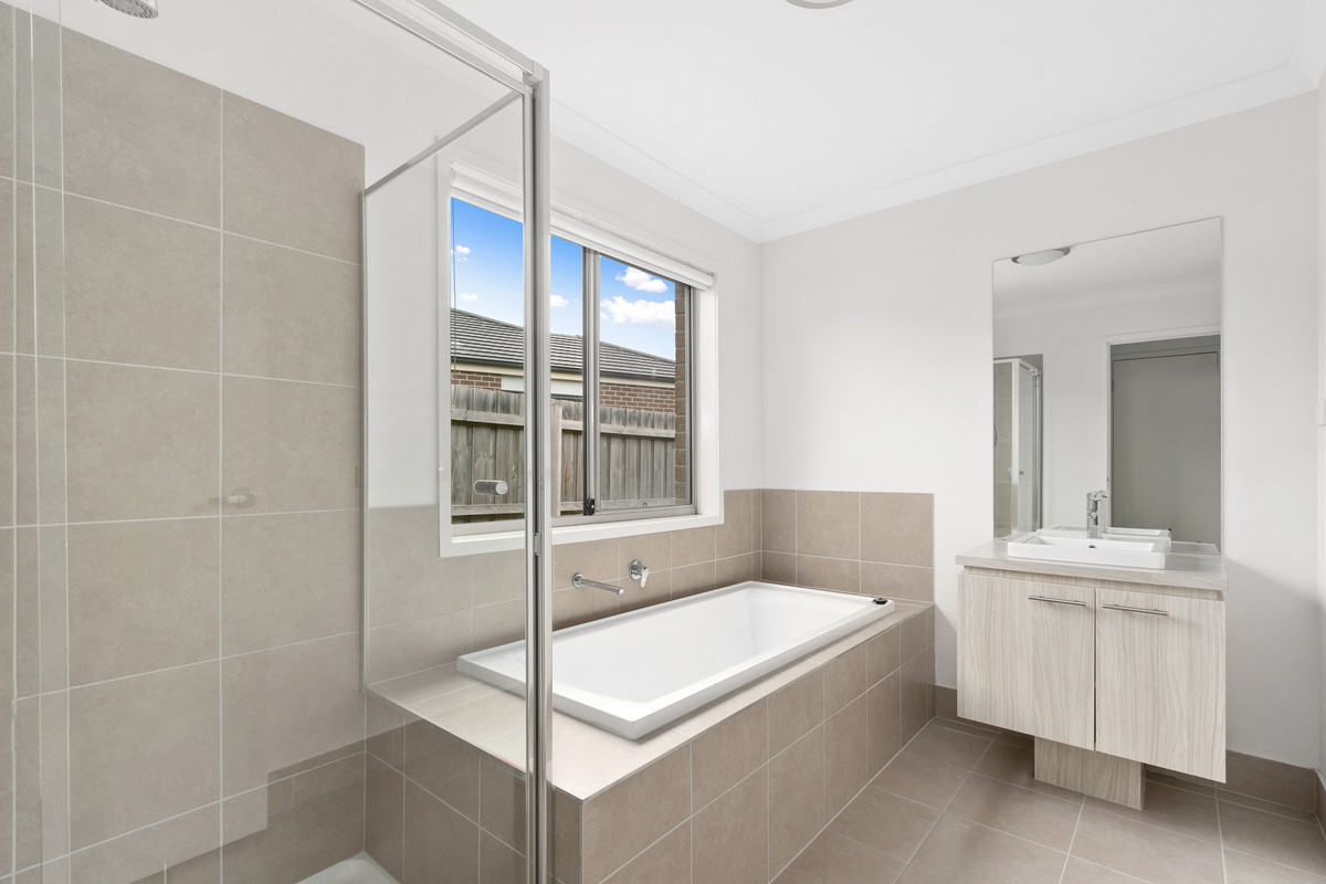 17 Graduation Place, Churchill VIC 3842, Churchill - Thumbnail 4