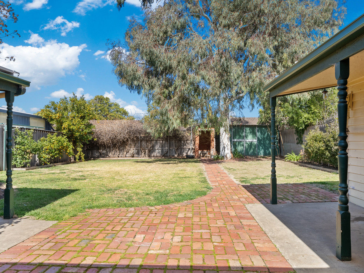 9 Pilmer Street, Bacchus Marsh VIC 3340, Bacchus Marsh - Thumbnail 8