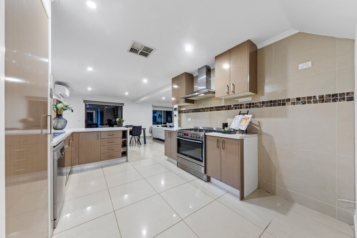 3 Waruka Close, Endeavour Hills VIC 3802, Endeavour Hills - Thumbnail 5