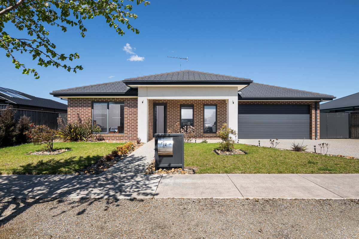 12 Ewart Drive, BANNOCKBURN VIC 3331, Bannockburn - Thumbnail 3
