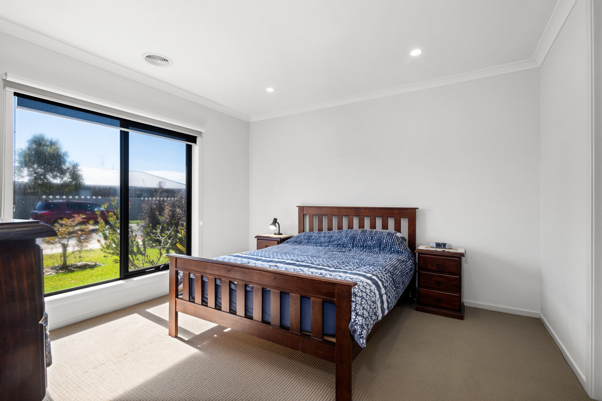 12 Ewart Drive, BANNOCKBURN VIC 3331, Bannockburn - Thumbnail 5